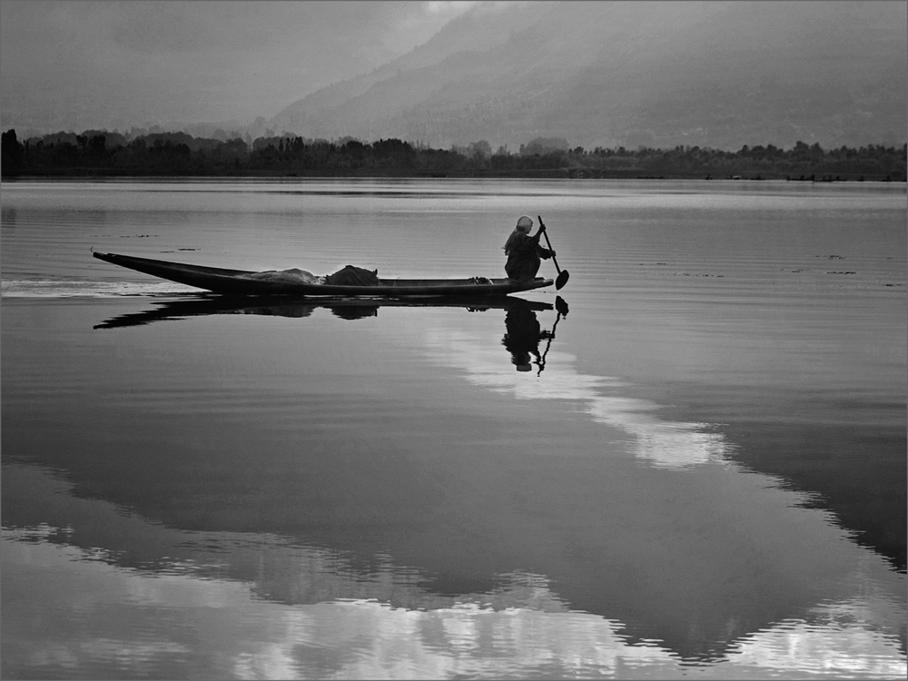 a view from my houseboat in Dal Lake.